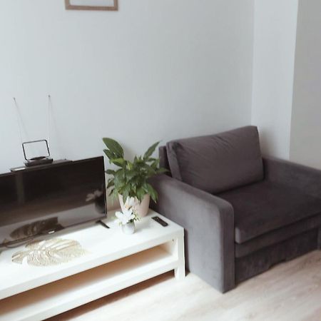 Apartamenty Na Szewskiej Przy Rynku I Jarmarku Bozonarodzeniowym Βρότσλαβ Δωμάτιο φωτογραφία